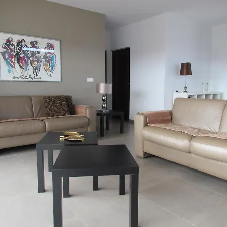 Villas Mavadel *