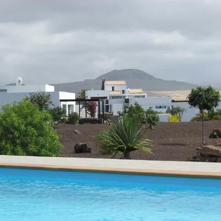 Villas Mavadel *